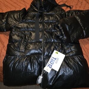 Stylish Italian Black Puffer Jacket
